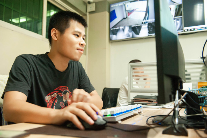 it運維技術(shù)_it運維服務(wù)管理流程_it專業(yè)linux系統(tǒng)網(wǎng)絡(luò)運維講師個人介紹