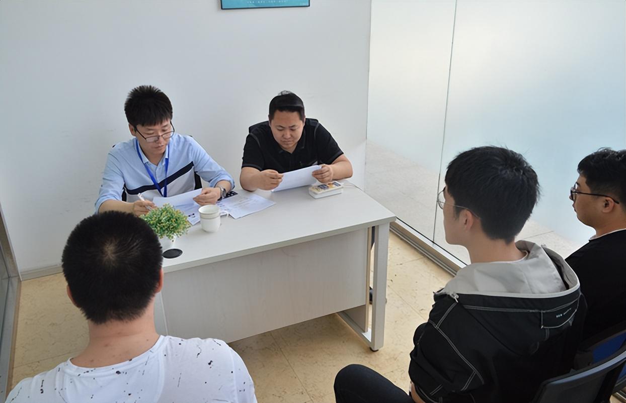 it人員是什么_it技術(shù)人員_it人員 知乎